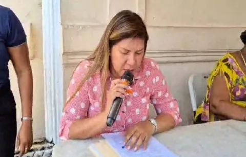 Resolución del Concejo de Colón ordena suspensión temporal sin sueldo del alcalde