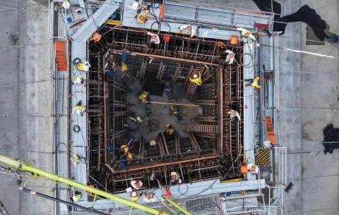 Cuarto Puente: inicia vaciado de la torre principal este