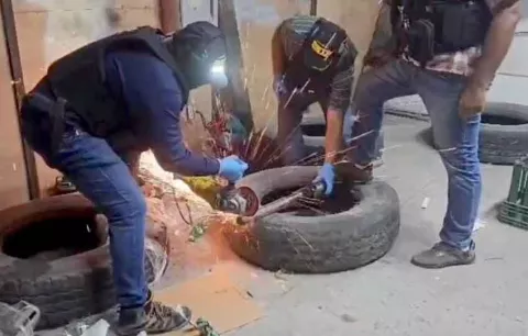 Cae un cubano con droga y dos personas con condenas fueron aprehendidas