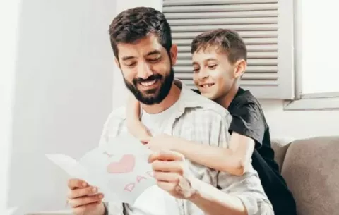 Proponen cambio de fecha para la celebración del Día del Padre 