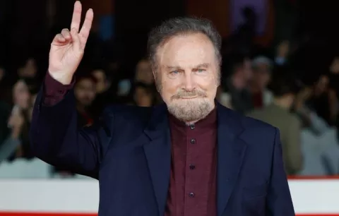Franco Nero, el legendario Django, recibe su estrella en el Paseo de la Fama de Hollywood