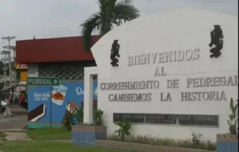 Pedregal sin secundaria: estudiantes al límite