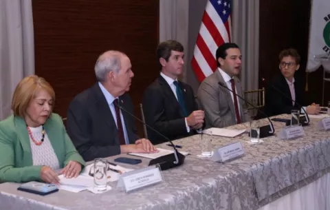 Panamá inicia proceso formal para aspirar al Programa de Exención de Visas de EE.UU.