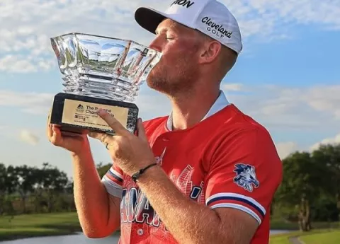 Ian Holt se lleva The Panama Championship
