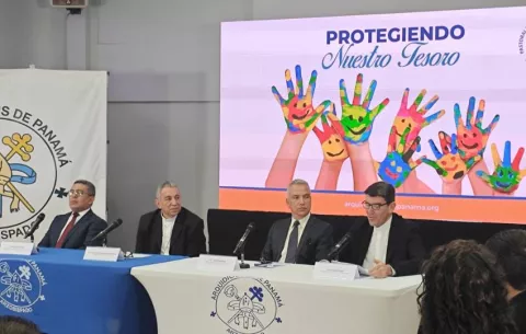 Iglesia católica evalúa su actuación ante casos de abuso en los últimos 25 años