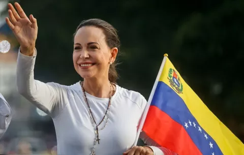 María Corina Machado destaca la "energía" y la "fuerza" de los presos liberados
