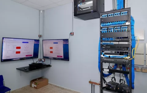 Meduca: 800 mil estudiantes tendrán acceso a internet de alta velocidad 