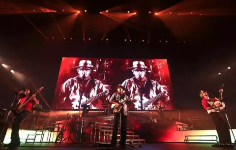 Morat hace ‘sold out’ en sus tres fechas en Bogotá y añade otras tres en el Movistar Arena