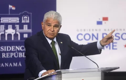 Panamá veta a empresas europeas de licitaciones por su permanencia en la lista negra de UE