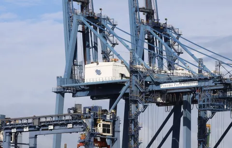 Tema Panama Ports debe ser analizado con cautela, advierte expresidente del Colegio Nacional de Abogados