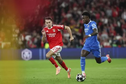  Vinicius dio triunfo al Real Madrid ante el Benfica en Lisboa 