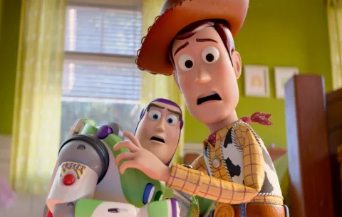 Woody y Buzz Lightyear se reúnen para salvar a los niños de la tecnología en 'Toy Story 5'