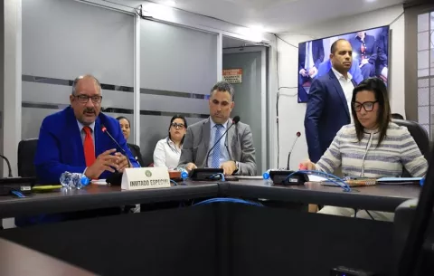 Jorge Herrera reclama mayor presupuesto para la Asamblea Nacional 