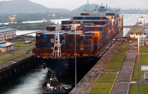Panamá invita a 12 países a adherirse al Tratado de Neutralidad del Canal