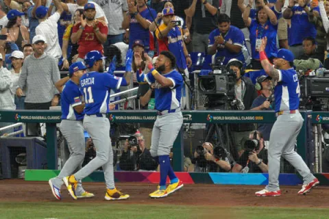 Venezuela conquista su primer Clásico Mundial de Béisbol tras vencer a Estados Unidos