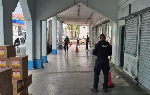 Violencia en Colón: asesinan a hombre frente a un restaurante