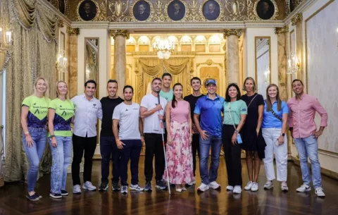 Delegación del Ironman 70.3 Panamá 2026 es recibida en la Presidencia
