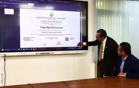  Universidad de Panamá emitirá diplomas y certificados en formato electrónico