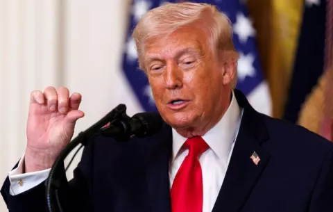 El impacto económico en EE .UU. del ataque a Irán: un bumerán para Trump en año electoral
