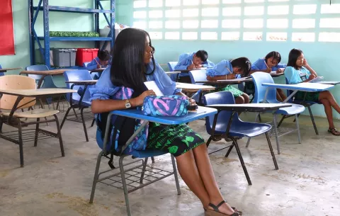 Clases en las comarcas indígenas: una educación multilingüe llena de retos