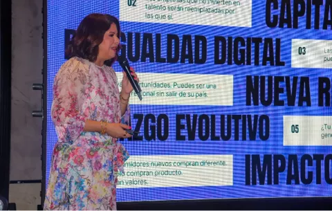 Analizan rol de las mujeres en la economía y las tendencias globales