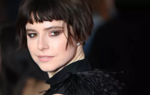 Jessie Buckley dice que actuar la ayudó a superar un trastorno alimentario