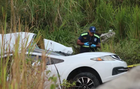 Asaltantes chocan durante su huida  y uno fallece en Loma Brígida, La Chorrera