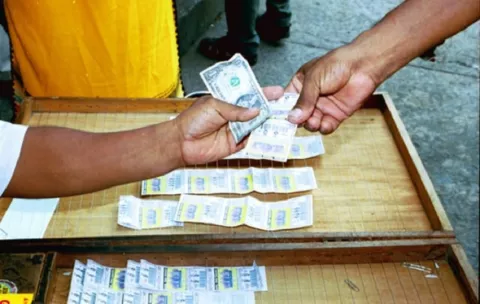 Director de Acodeco pide denunciar venta irregular de lotería