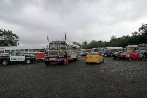 ATTT frena cualquier intento de aumento de pasaje