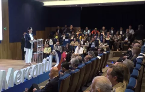 Gobierno impulsa elaboración del Plan Energético Nacional 2026-2040