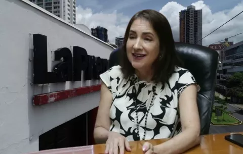 Planells reaparece; quiere pasar de 'extorsionadora a salvadora'