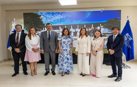Casa de los Buenos Días Papa Francisco arranca su labor con los adultos mayores