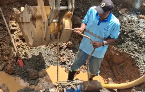 Más de 25 fugas reparó el Idaan en la región Metropolitana en la última semana