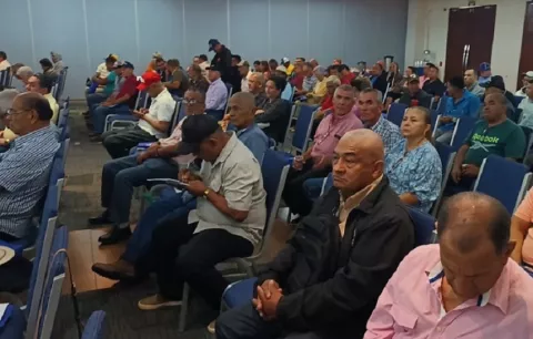 Crisis en transporte de Veraguas por aumento en costo del combustible y por obligaciones laborales