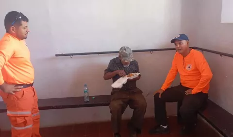 Hallan sano y salvo a adulto mayor con Alzheimer desaparecido en Los Santos