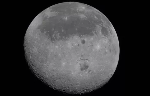 Tripulación del Artemis II comienza a observar un largo eclipse, invisible para la Tierra