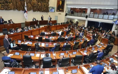 Asamblea suspende discusión en segundo debate del proyecto de bioetanol