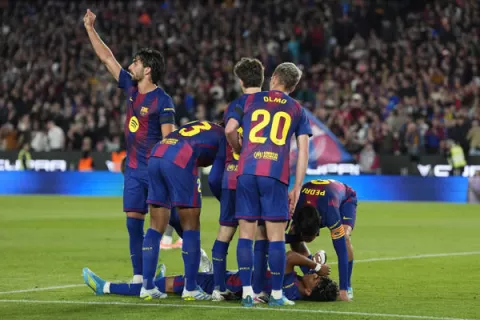 Barcelona mantiene los nueve puntos de ventaja, pero pierde por lesión a Lamine Yamal
