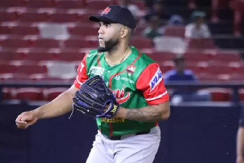 Chiriquí blanquea a Bocas del Toro, extiende la serie final del béisbol mayor
