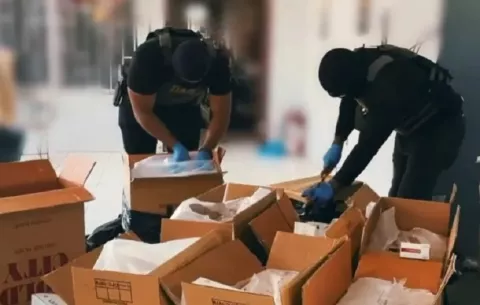 Allanamiento en Chiriquí deja tres ciudadanos detenidos y miles de cigarrillos incautados