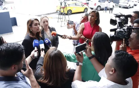 Meduca presenta denuncia por supuesta red de corrupción que involucra a funcionarios y docentes