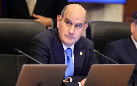  Chapman lejos del debate del bioetanol y de ingenios azucareros 