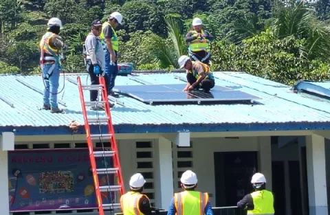 Ngäbes fueron capacitados para instalar paneles solares en sus comunidades