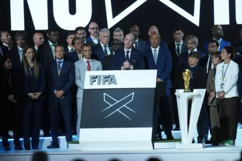 Infantino: 'Por supuesto, Irán va a jugar en los Estados Unidos'