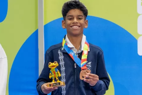 Manuel Morales y Saúl De Gracia consiguen medallas de bronce para Panamá
