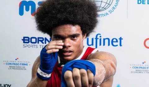 Simmons festeja el oro en los Suramericanos de la Juventud y apunta al Mundial de Boxeo Juvenil