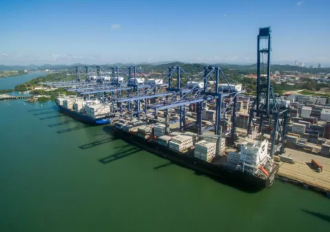 Maersk responde a PPC tras arbitraje por supuesta toma de puertos