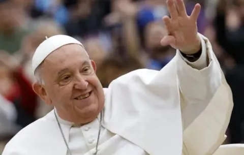 Papa León XIV recuerda la cercanía de Francisco con los más pobres y débiles