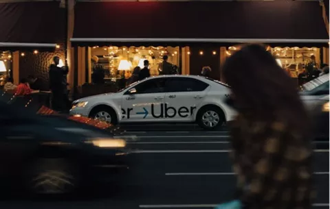 ATTT regulará 'apps' de transporte: Solo será para panameños, el carro debe tener logo y no ser viejo