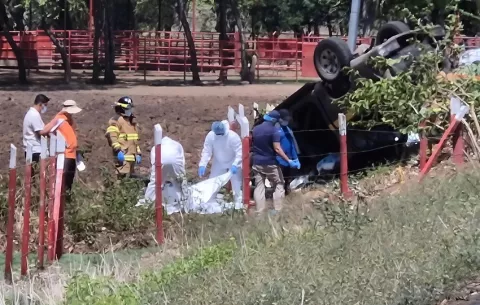 Tragedia en Tonosí: Dos muertos y un herido en aparatoso accidente